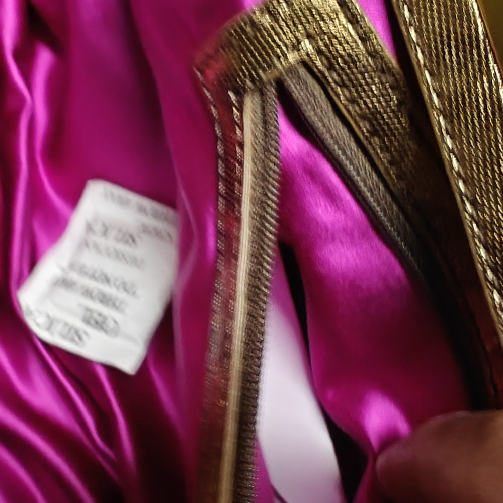 Handbag - Picture 7 of 10